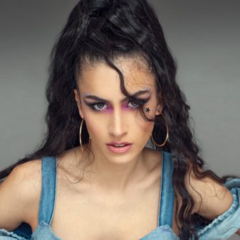Mila Manes