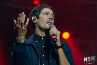 El Kuelgue tocando en vivo en C Art Media