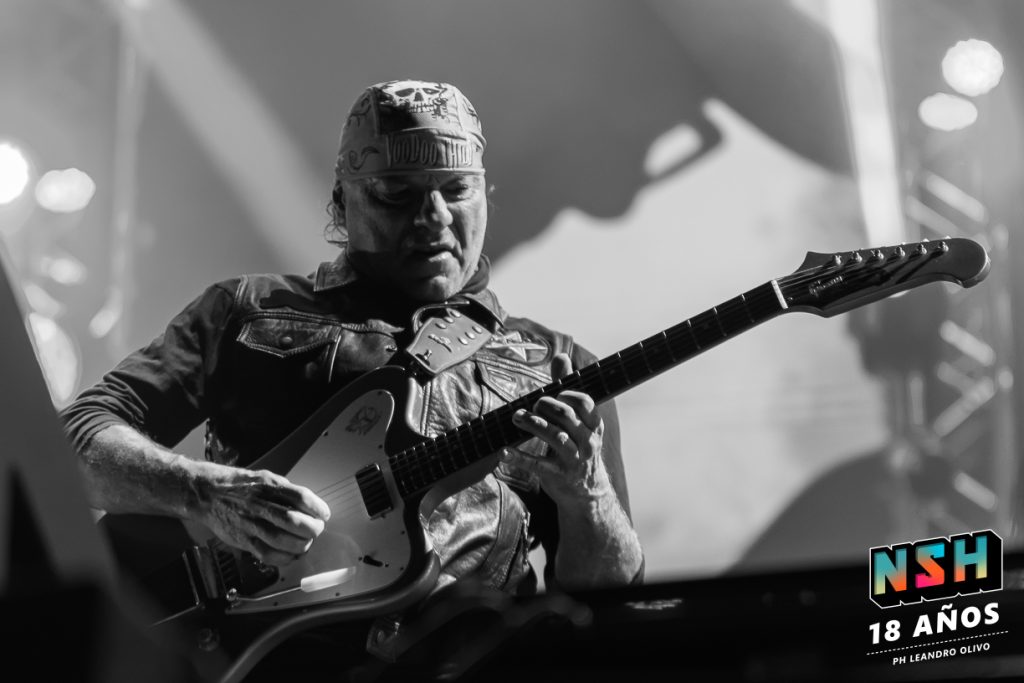 Foto del recital de La Renga en el Estadio de Huracán durante su gira "Totalmente Poseídos" en Buenos Aires, junio de 2024.