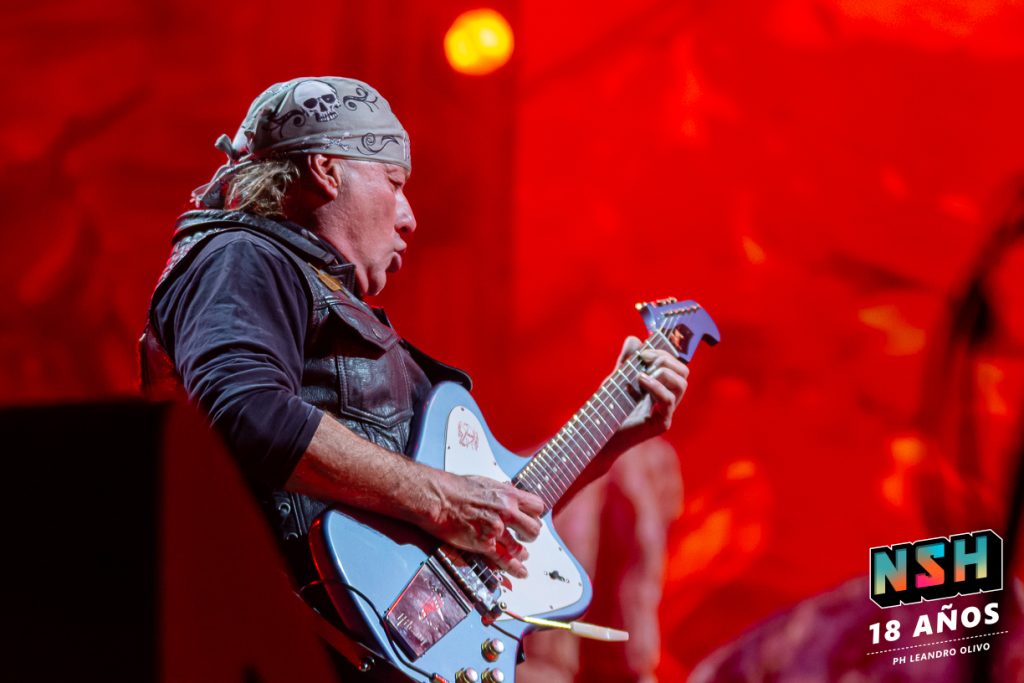 Foto del recital de La Renga en el Estadio de Huracán durante su gira "Totalmente Poseídos" en Buenos Aires, junio de 2024.