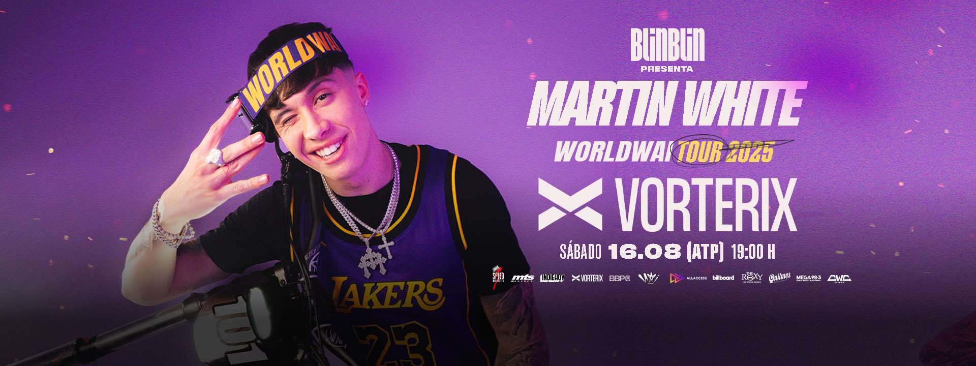 Martin White en vivo en Teatro Vorterix durante el WorldWai Tour 2025 en Buenos Aires