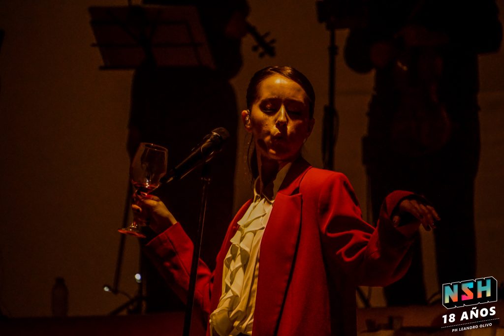 Ainda en vivo en Art Media Buenos Aires con fotos de Lautaro Quiróz