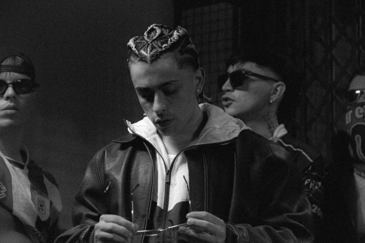 Trueno en vivo durante su gira E.U.B. DELUXE World Tour en Buenos Aires