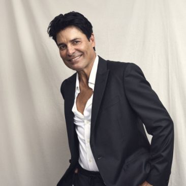 Chayanne en vivo presentando su gira Bailemos Otra Vez en el Movistar Arena de Buenos Aires