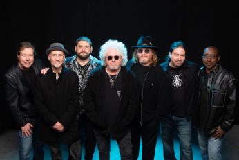 Toto en vivo en el Campo Argentino de Polo, Buenos Aires, el 13 de diciembre de 2025