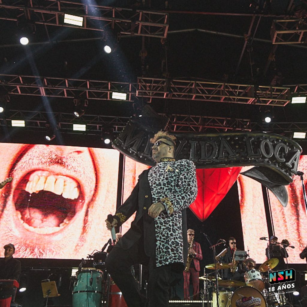 Imagen del cierre del show de Los Auténticos Decadentes en Noches Capitales.