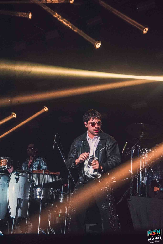 El Zar en vivo en Obras, presentando “Paradiso” ante una multitud eufórica.