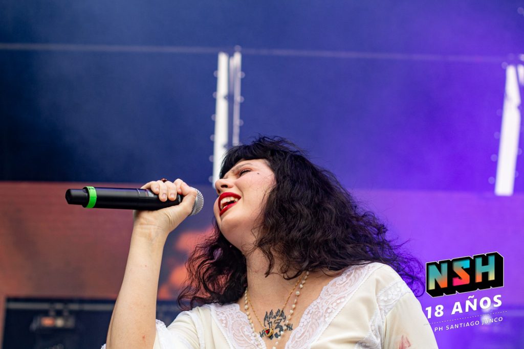 Blair en vivo durante su show en el Harlem Festival 2025