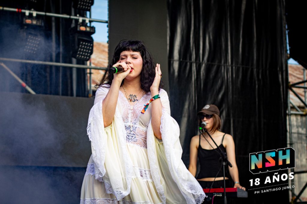 Blair en vivo durante su show en el Harlem Festival 2025