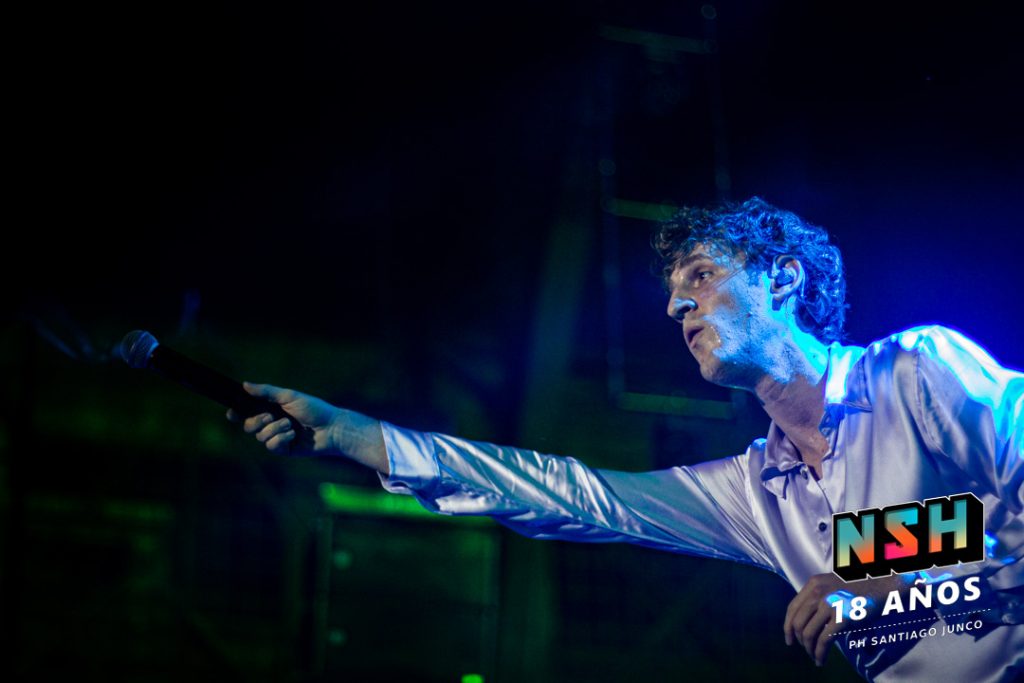 Louta en vivo durante su show en el Harlem Festival 2025