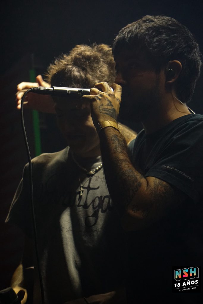 Ill Quentin en vivo en Uniclub durante su show de rap argentino