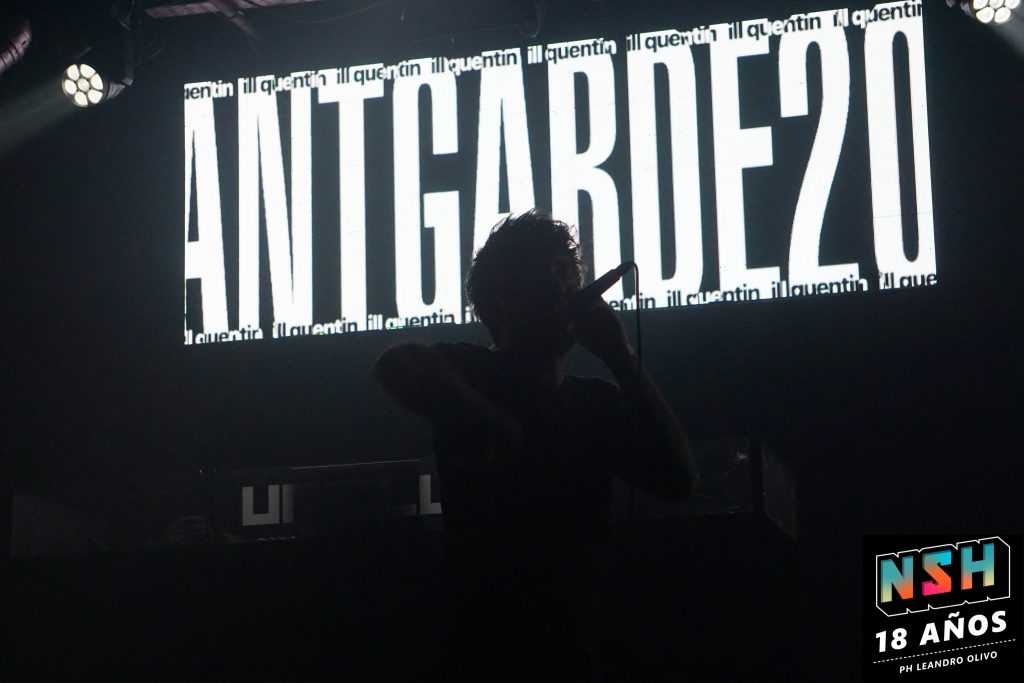 Ill Quentin en vivo en Uniclub durante su show de rap argentino
