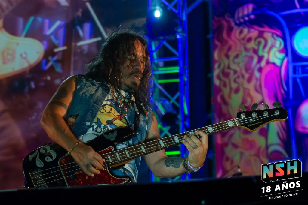 La Renga en vivo en el Estadio Suppici de Colonia del Sacramento ante 20 mil personas.