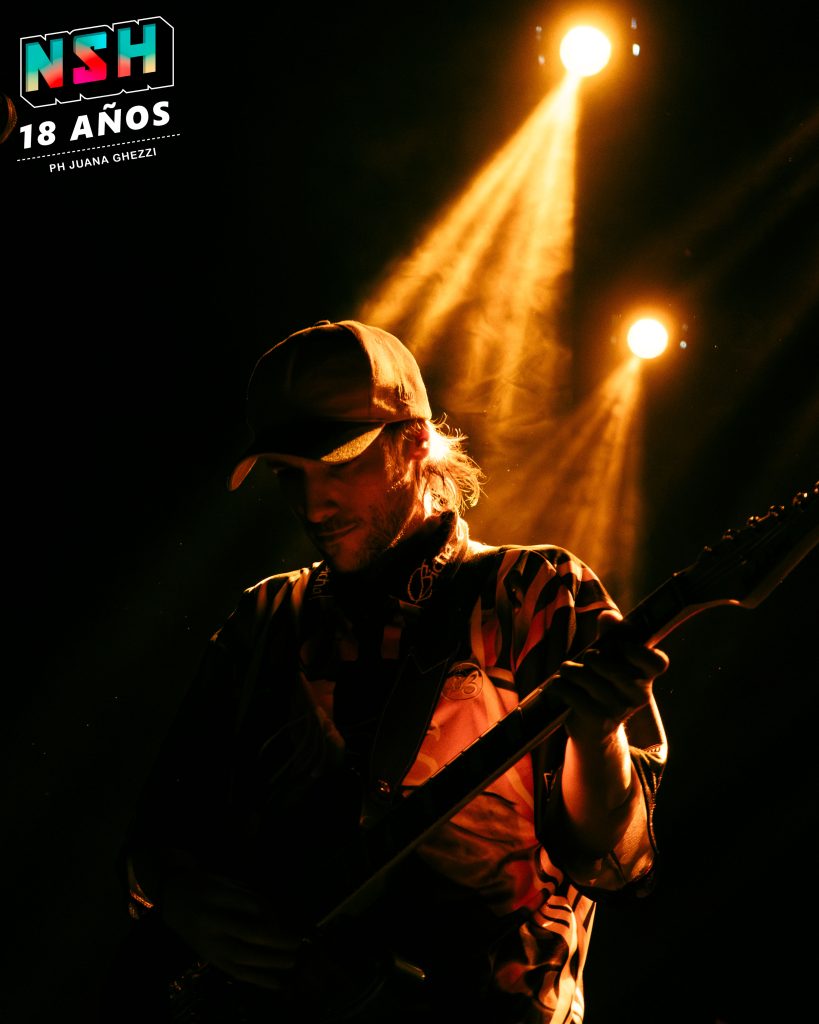 Lichi en vivo en Niceto Club durante la presentación de su disco “¡Cocoliche!”