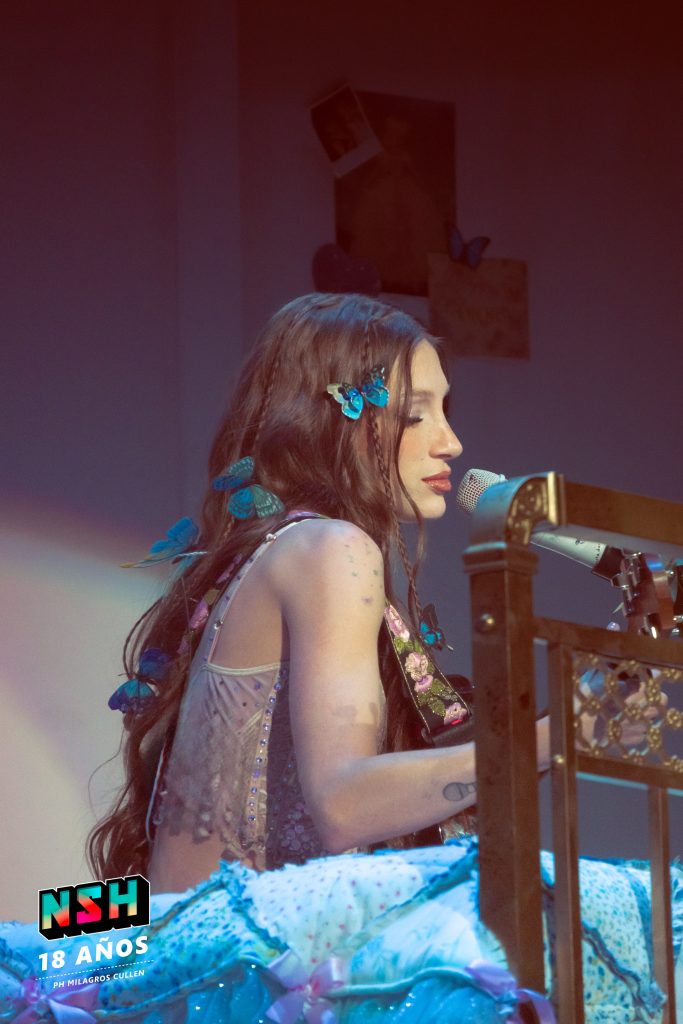 Yami Safdie en vivo en el Teatro Gran Rex durante la presentación de su nuevo álbum “Querida Yo”.
