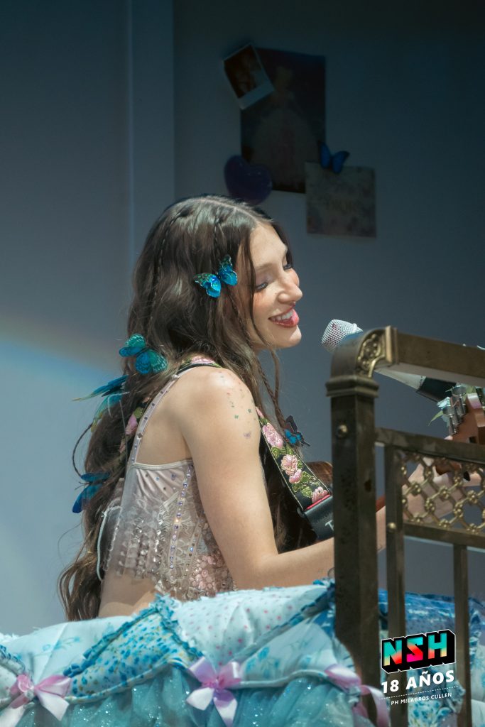 Yami Safdie en vivo en el Teatro Gran Rex durante la presentación de su nuevo álbum “Querida Yo”.
