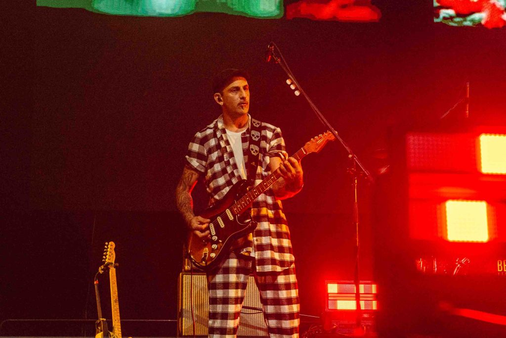 Bersuit Vergarabat junto a invitados especiales en concierto – Crédito Camila Sebastiao