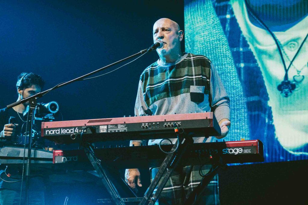 Bersuit ejecutando “Negra murguera” en el cierre del show – Foto de Camila Sebastiao