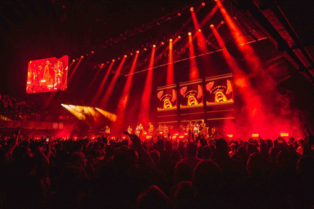 Movistar Arena colmado en la presentación de Bersuit – Fotografía: Camila Sebastiao