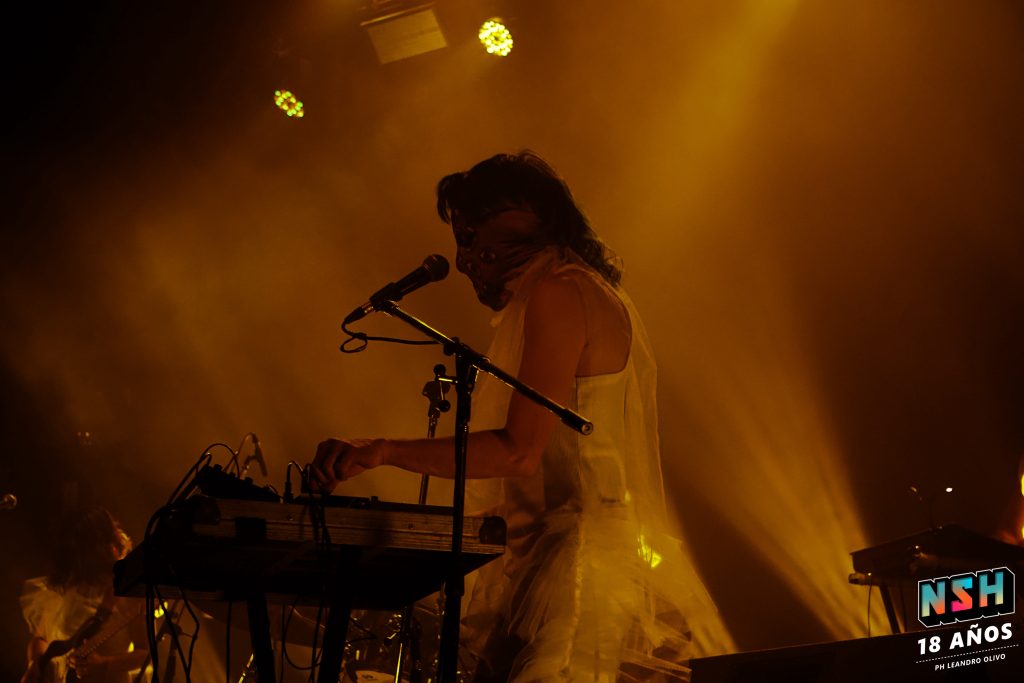 K4 y Blanco Teta en vivo en Niceto Club con un show de punk y experimentación sonora
Ph Lautaro Quiroz