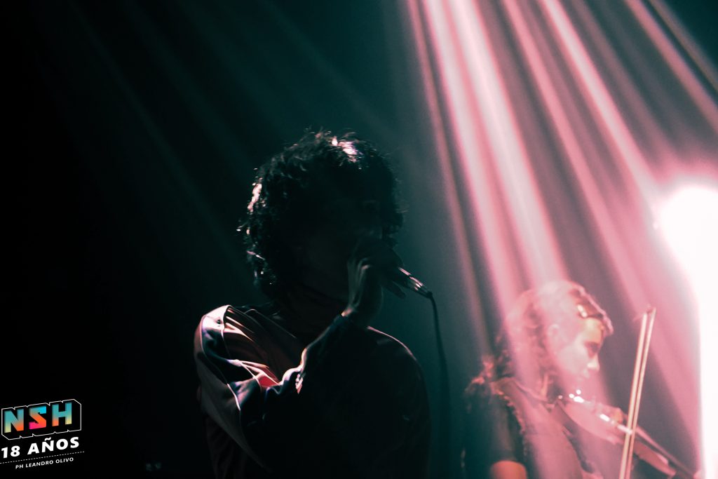 K4 y Blanco Teta en vivo en Niceto Club con un show de punk y experimentación sonora
Ph Lautaro Quiroz