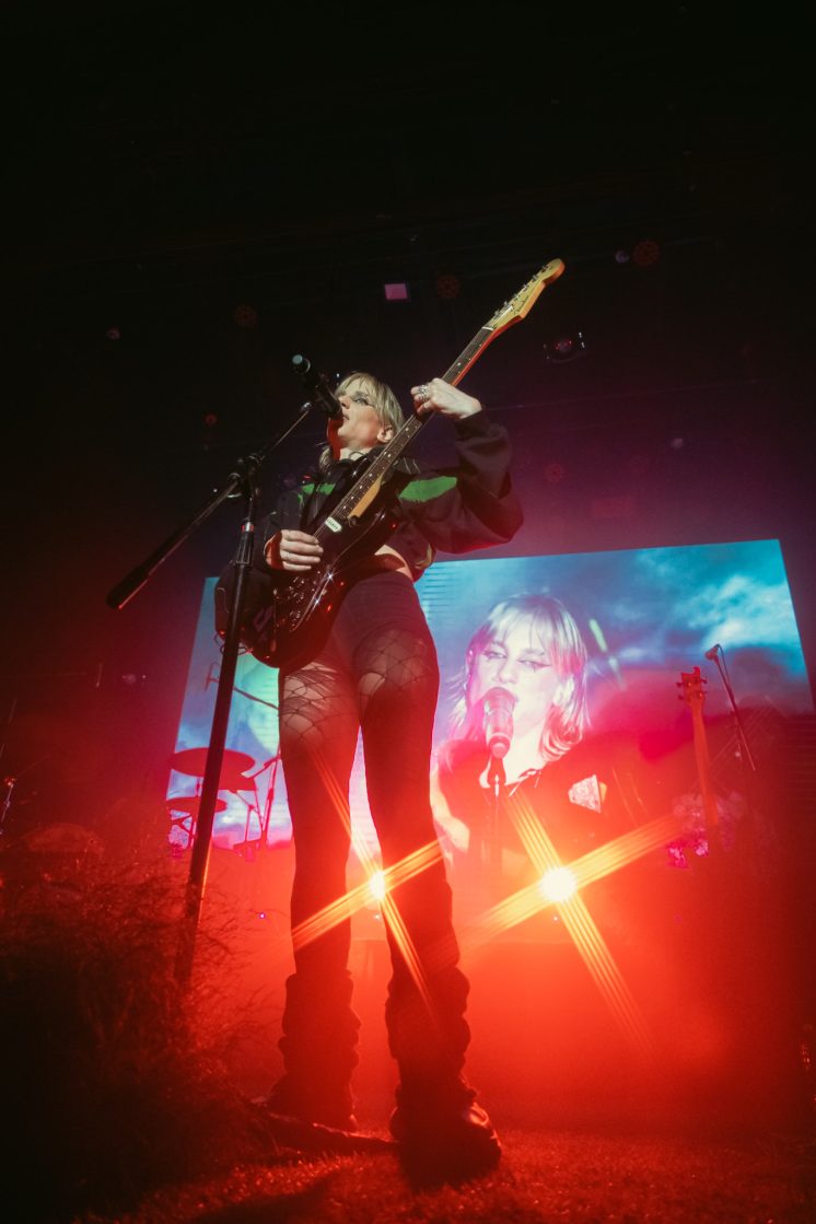 Clara Cava en vivo en Niceto Club – Foto por Micaela Goyeneche