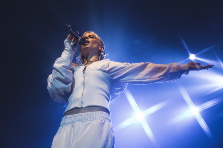 Clara Cava en vivo en Niceto Club – Foto por Micaela Goyeneche