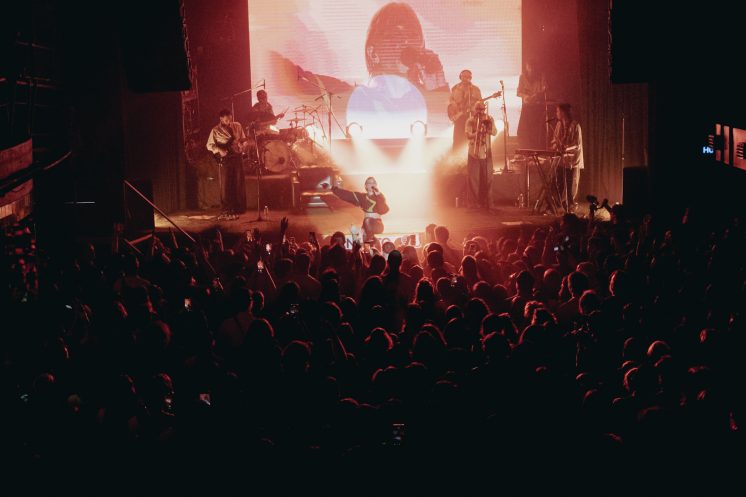 Clara Cava en vivo en Niceto Club – Foto por Micaela Goyeneche