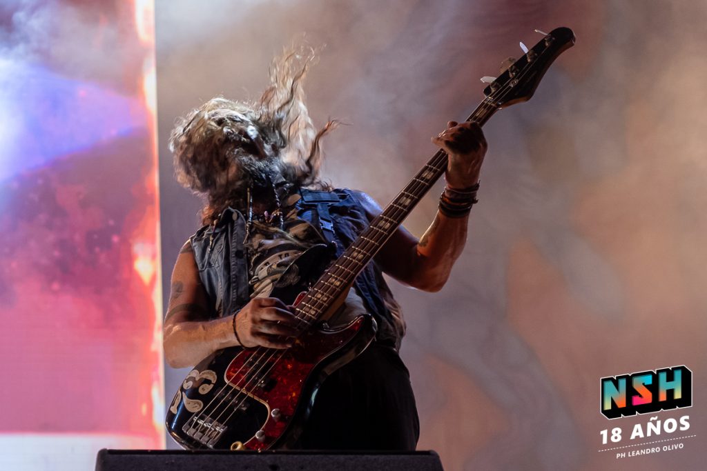 La Renga desplegó un show extenso en Rosario