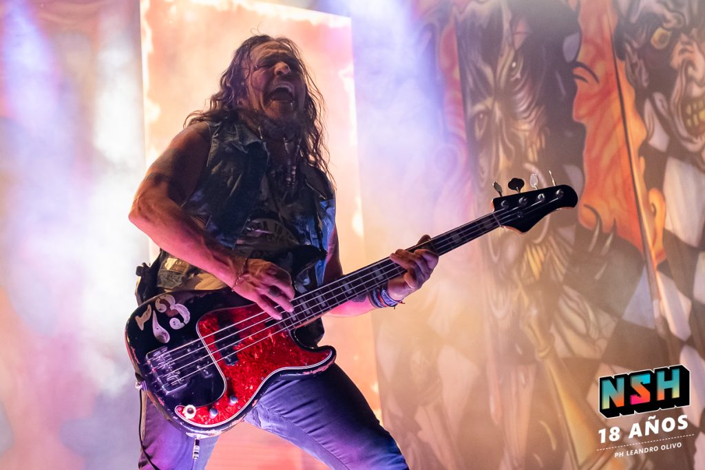 La Renga en escenario al aire libre en diciembre de 2025