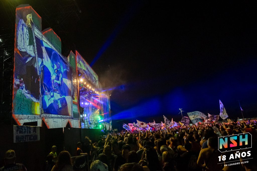 La Renga en escenario al aire libre en diciembre de 2025