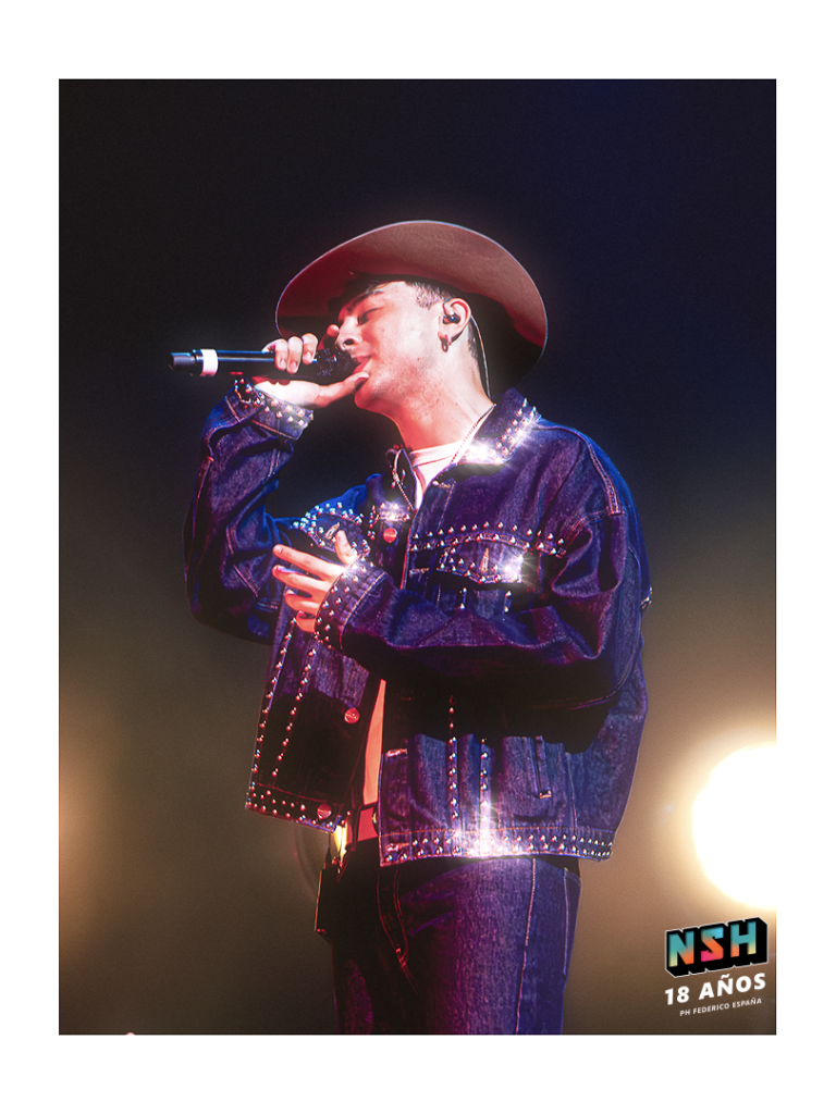 Foto del show de Rusherking en el Teatro Ópera el 29 de noviembre de 2025, cierre del Casa 11 Tour, por Federico España para No Son Horas.