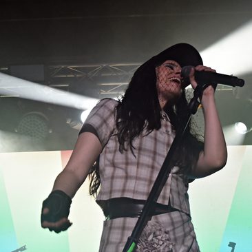 Javiera Mena durante su presentación en Deseo Club, Buenos Aires, el 22 de octubre de 2026.